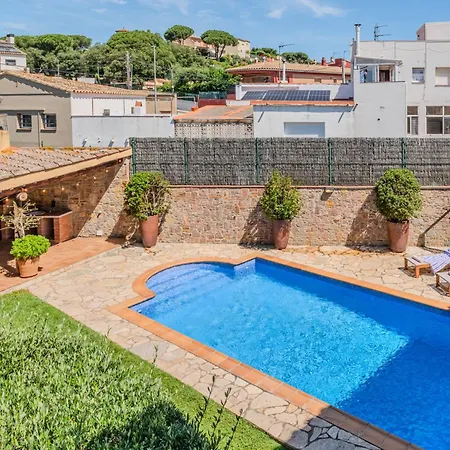 Costa Brava With Private Pool Montrás