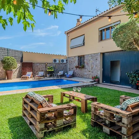 Costa Brava With Private Pool Villa